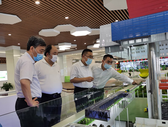 北京市副市长卢映川调研IM电竞通州项目